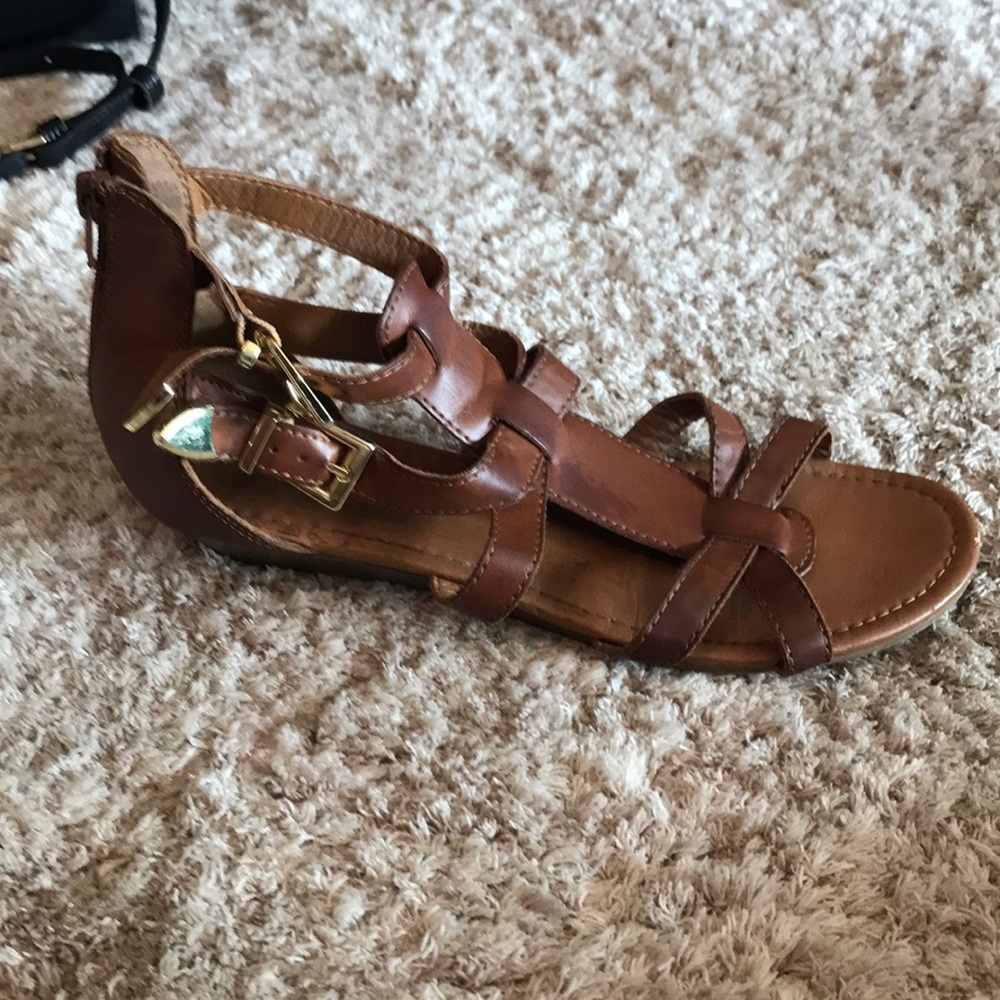 Sandals - Picture 2 of 2